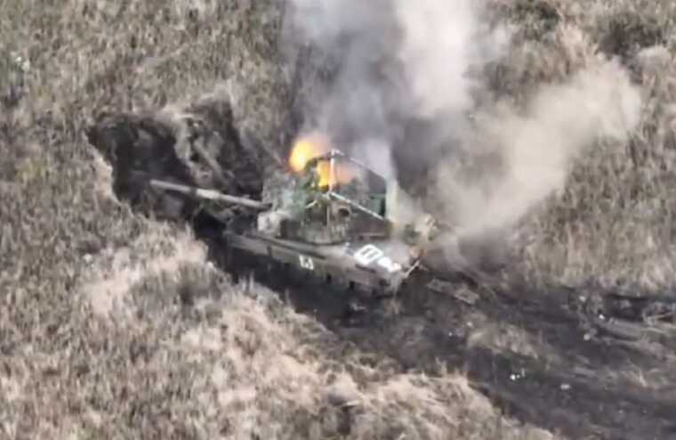 ЗСУ розгромили колону ворожої бронетехніки поблизу Вугледара