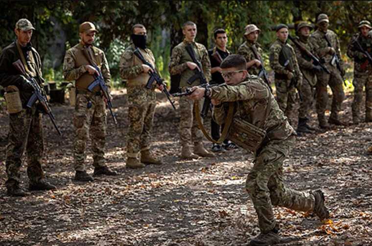 Жодного разу не воювали переважною чисельністю: мобілізація в Україні ледь покриває втрати, – Дикий