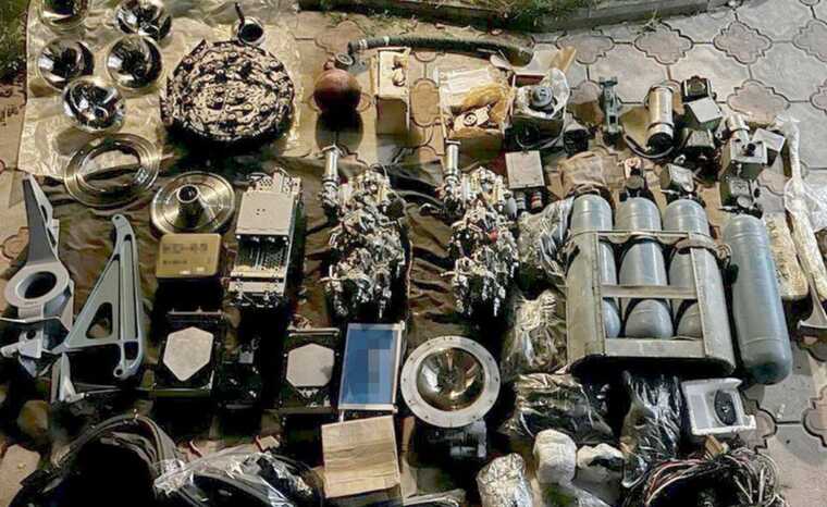 СБУ затримала трьох контрабандистів: Хотіли вивезти з України обладнання для винищувачів МіГ-29