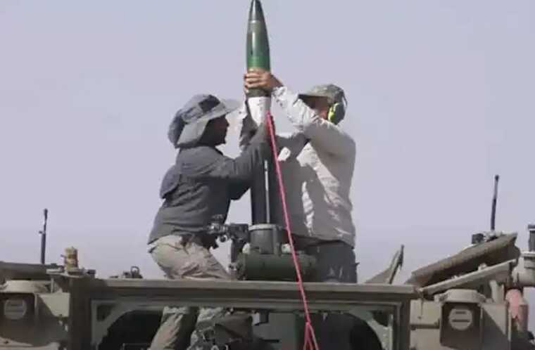 Армія Ізраїлю завдала ударів по базах "Хезболли" у Лівані: Застосували "Залізне жало"