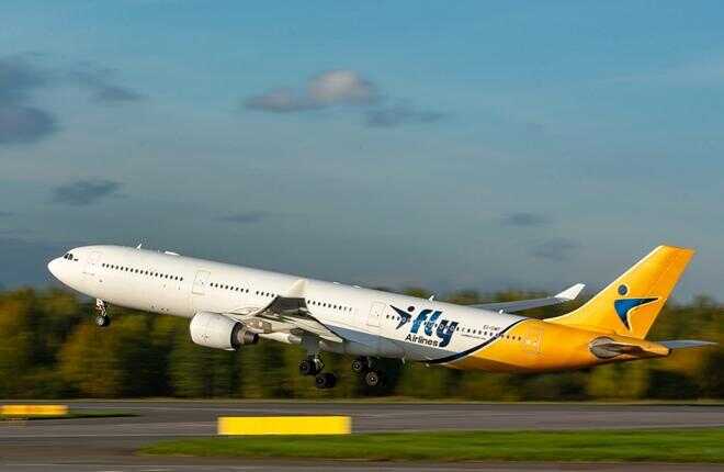 Російські цивільні літаки переправляють військових у Ростов