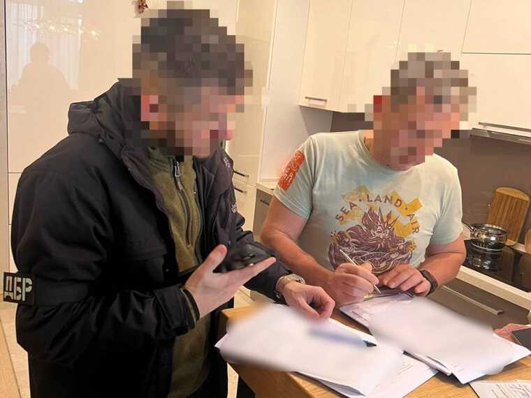 Ексзаступнику голови правління банку «Фінанси та кредит» висунули підозру у розтраті