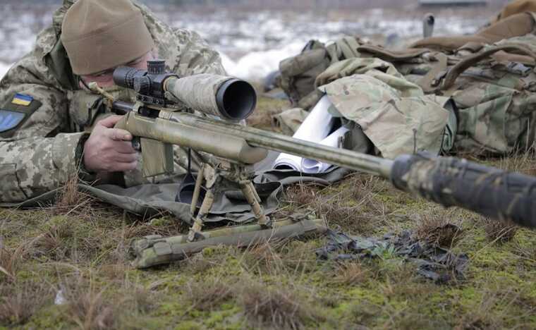 Новий світовий рекорд: снайпер СБУ знищив окупанта з дистанції у 3,8 км