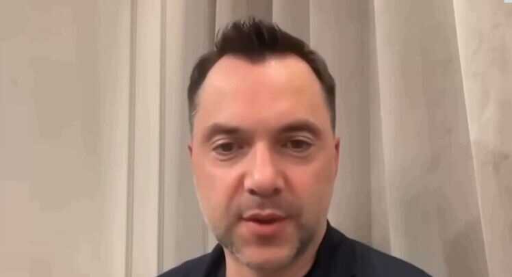 Оккупанты распространяют дипфейк с Арестовичем: "Информационная бомба"