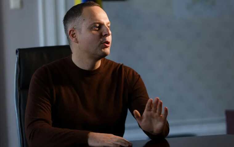 Заступник Єрмака Шурма відмовився говорити, коли його брат виїхав з України