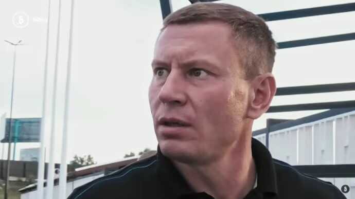 Экс-полицейский Наумов ездит на дорогих автомобилях и строит коттеджный городок