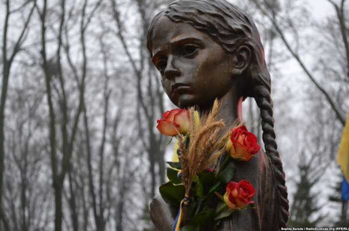 В Україні вшановують пам’ять жертв Голодоморів