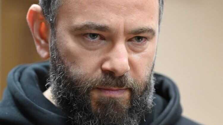 Петиция с предложением мобилизовать украинских депутатов и чиновников активно набирает голоса