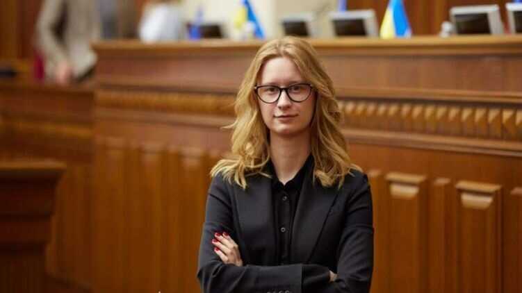 Без американської допомоги проблеми із соцвиплатами в Україні можуть виникнути вже у січні