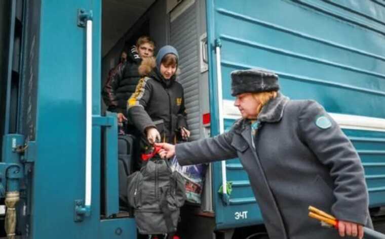 Окупанти крадуть українських дітей, чому цьому замало міжнародної уваги