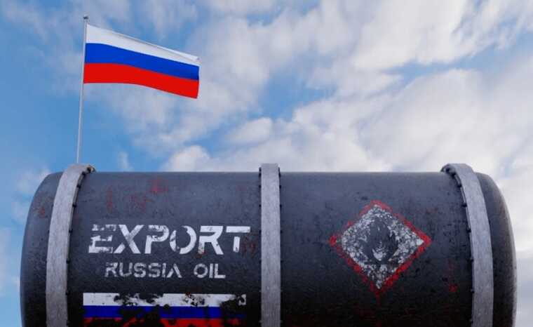Російська нафта вперше торгується за правилами G7, -  Bloomberg