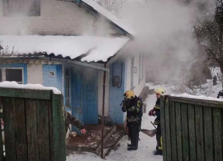 На Київщині внаслідок пожежі в будинку загинули двоє людей