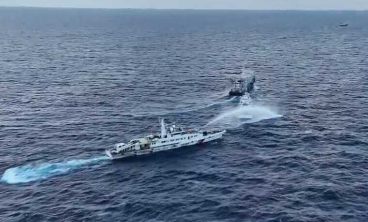 Філіппіни та Китай обмінялись звинуваченнями в атаці на свої кораблі