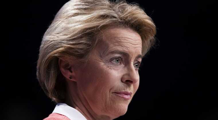 Громкий собачий лай завершил выступление Урсулы фон дер Ляйен на сессии Европарламента