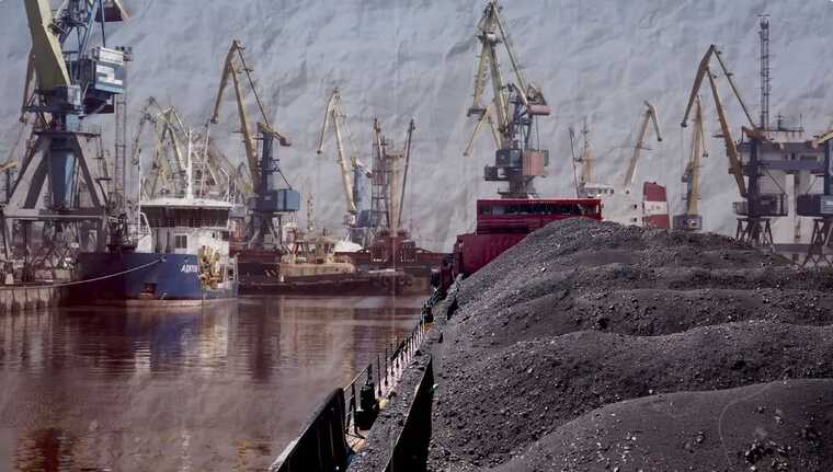 Як російські загарбники-мародери нарощують вивіз вкраденого на півдні України