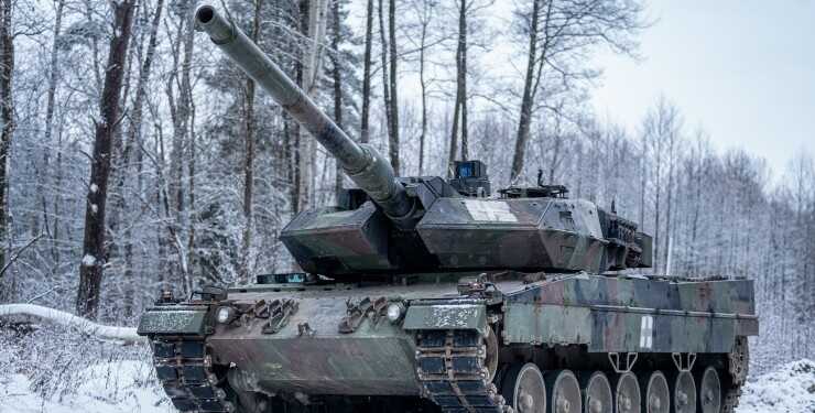    Leopard 2A6     