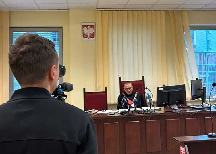 Польський суд дозволив страйк: перевізники повертаються до блокади найбільшого КПП на кордоні України