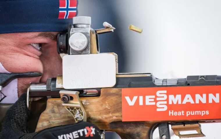 Олімпійський чемпіон з біатлону був знятий з Кубку світу через стрілянину в готелі