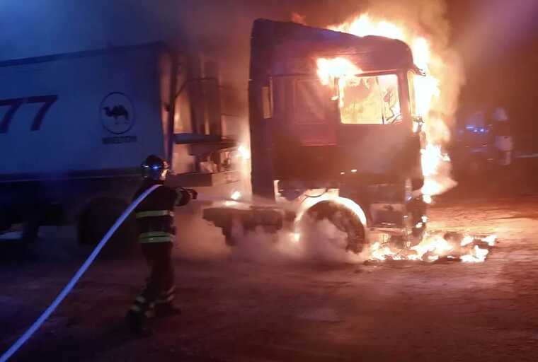 В Киевской области в грузовике во время пожара погиб мужчина
