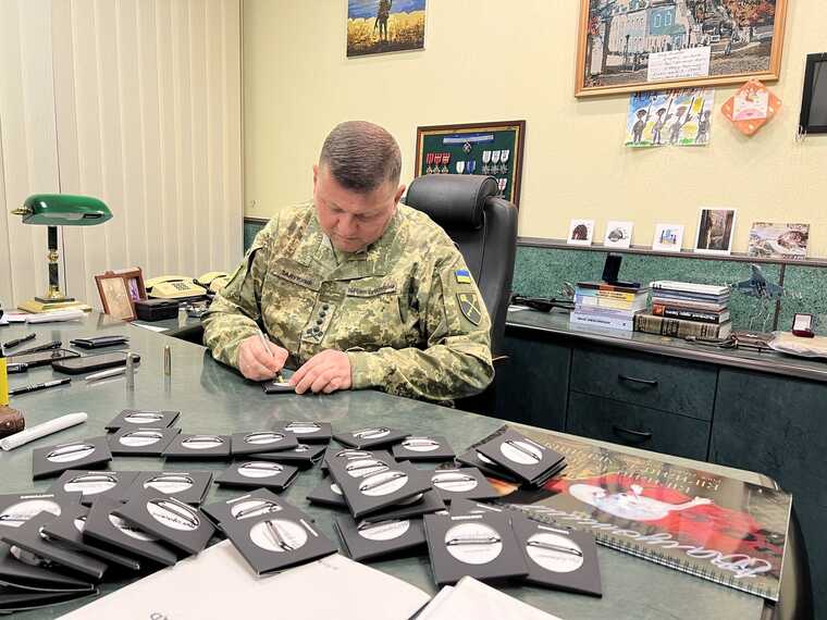 Прослуховування у кабінетах Залужного: випливли нові деталі