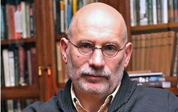 Окупанти внесли письменника-опозиціонера Бориса Акуніна до переліку терористів та екстремістів