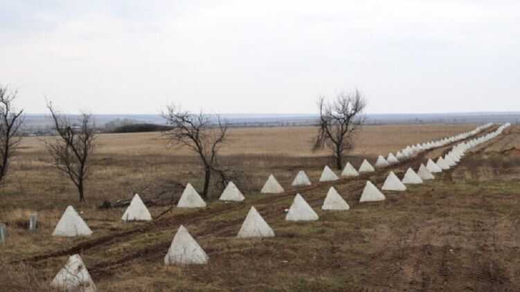 Окупанти заявили, що замінували в Україні 7000 квадратних кілометрів території