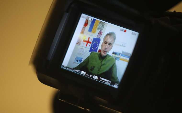 Ексклюзивний коментар матері Саакашвілі: чим і де отруїли її сина