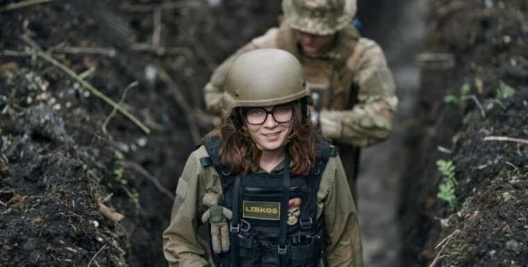 На Донеччині під обстріл окупантів на фронті потрапили волонтери та фотограф