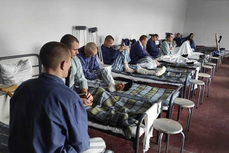 Навіщо Україна витрачає купу грошей на полонених російських окупантів