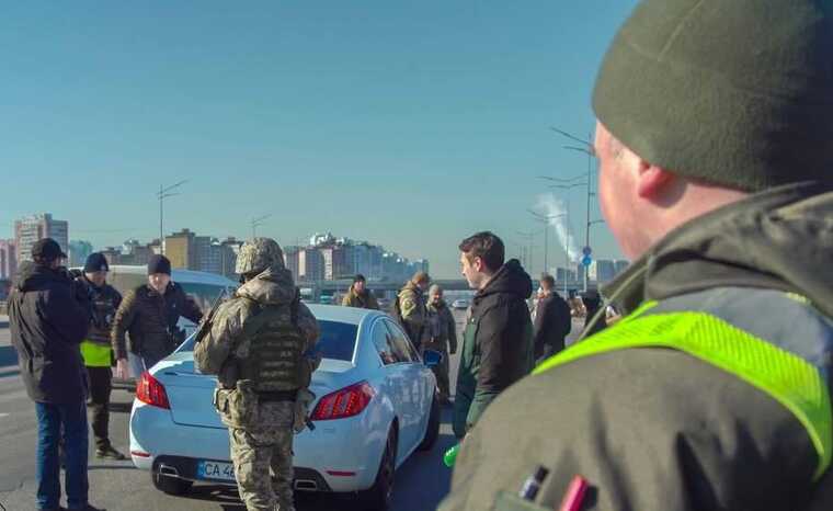 В КГВА прокомментировали появление блокпостов в Киеве
