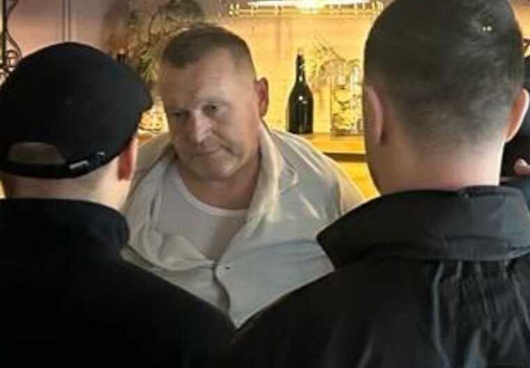 Стало відомо прізвище львівського підприємця, що дав хабаря 500 тисяч доларів слідчим ДБР