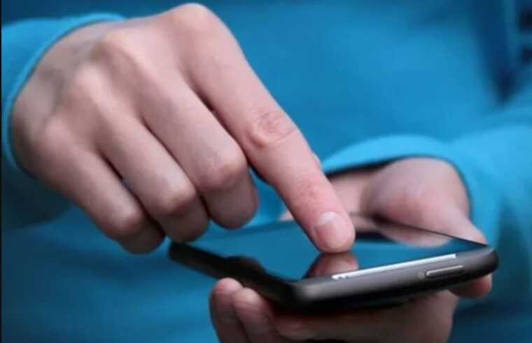 Українцю без попередження заблокували рахунок лише через один переказ