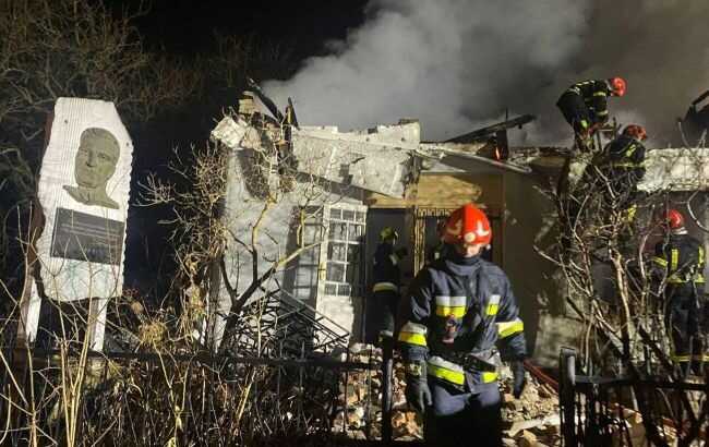 Масована атака "шахедів": як виглядає музей Шухевича у Львові після влучання дронів