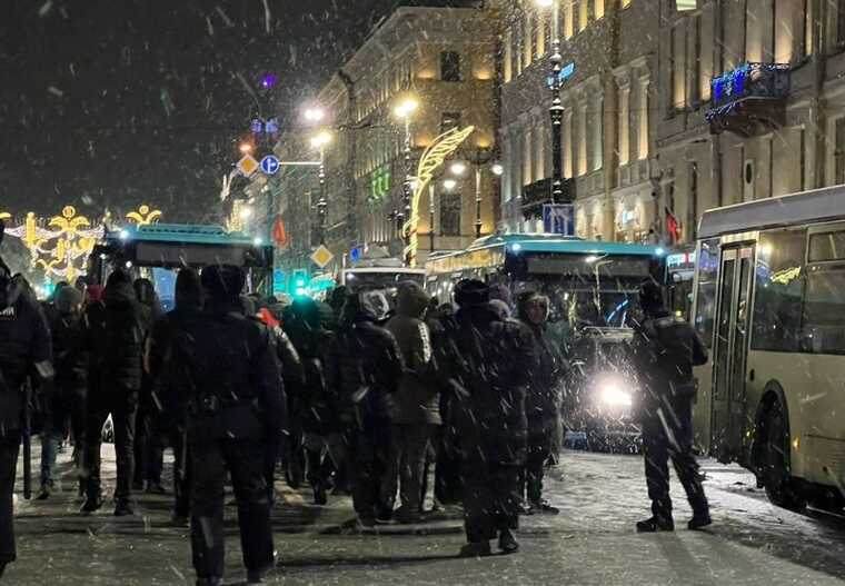 Депортуватимуть: в РФ затримали тисячі мігрантів у новорічну ніч, — росЗМІ