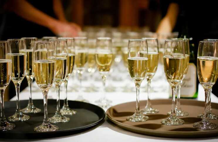 Владельца бренда "Ореанда" оштрафовали за продажу фальшивого Prosecco