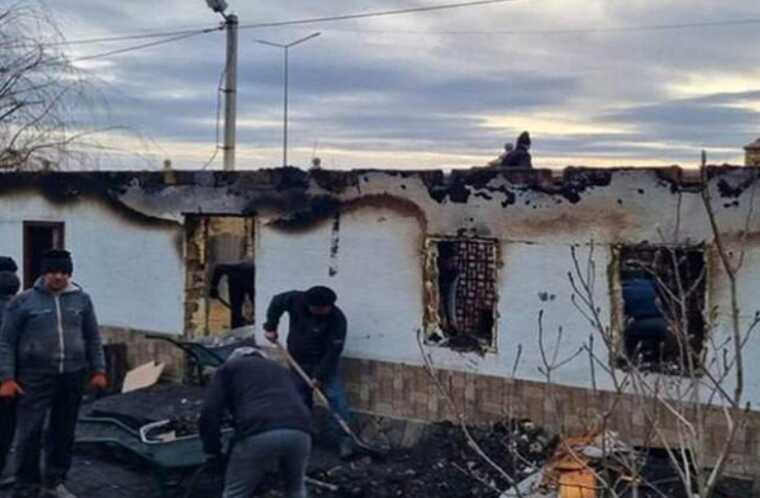 Біля Чернівців згорів будинок митрополита УПЦ МП