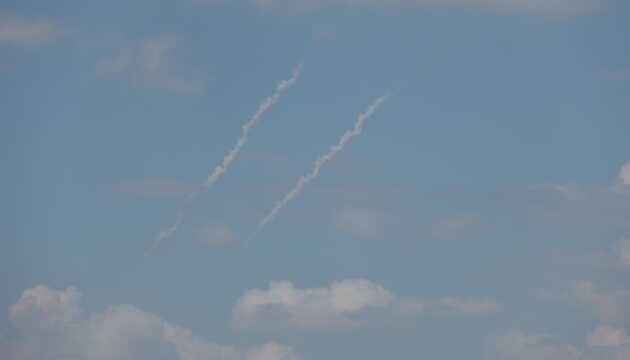 Силы ПВО уничтожили над Днепропетровской областью ракету