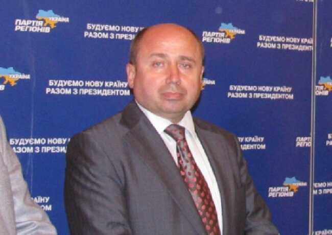 Експосадовець, який допоміг Курченку вкрасти 262 мільйонів гривень в «Укргазвидобування», уникнув покарання