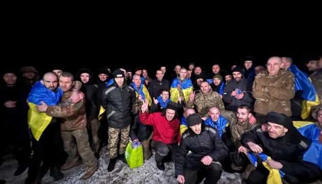 У Коордштабі роз’яснили, як проходить початкова реабілітація звільнених з полону українських воїнів