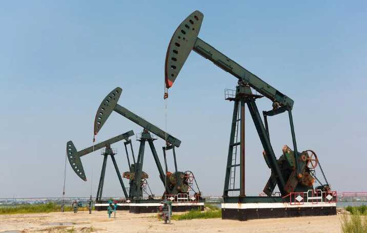 Іран призупинив продаж нафти Китаю: як це може вплинути на світові ціни