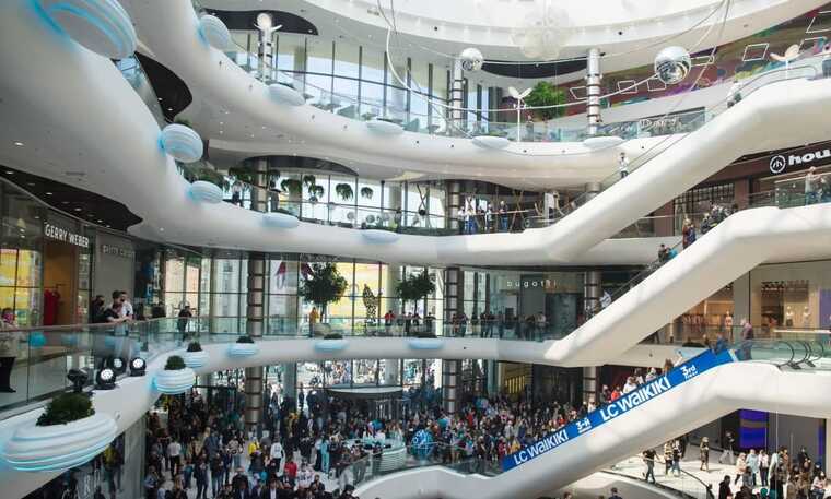 В Харькове в ТЦ Nikolsky произошла стрельба: злоумышленника задержали