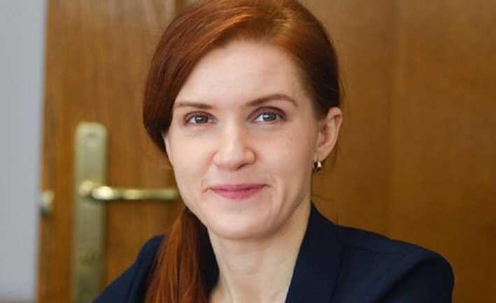 «Госпожа народный неадекват»: кто такая «слуга народа» Марьяна Безуглая и чем известна