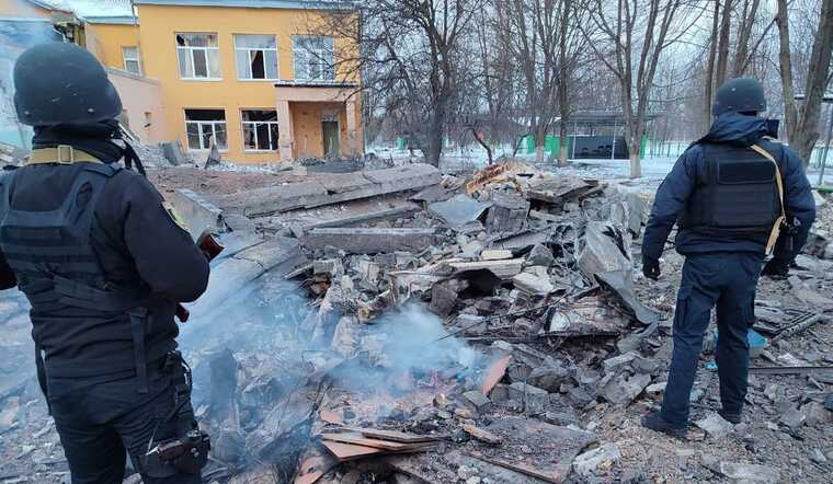 У Харківській ОВА показали фото наслідків ворожих ударів