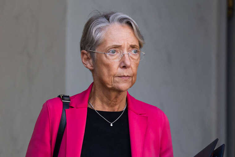 Французька прем’єрка Елізабет Борн іде у відставку