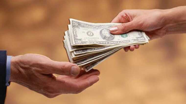 В Одеській області працівник військкомату отримав хабар у розмірі 7000 доларів