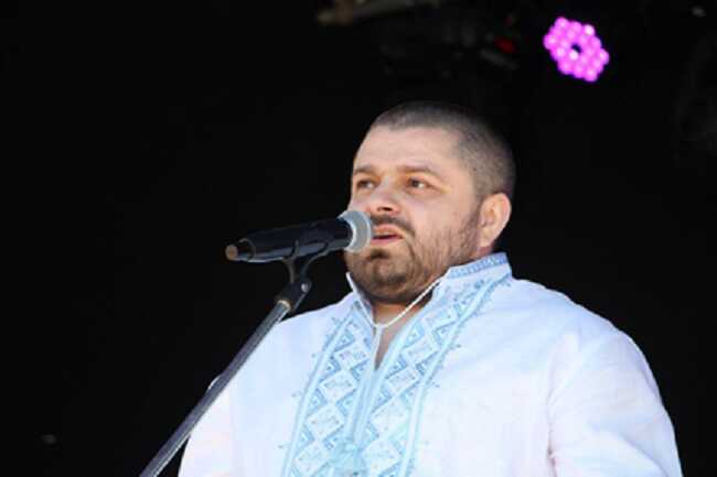 Від легітимізації окупації Криму до волонтерства: хто такий Сергій Коровченко