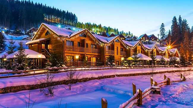 Отдыхающие рассказали о космических ценах в Буковеле: "45 тысяч за два дня"