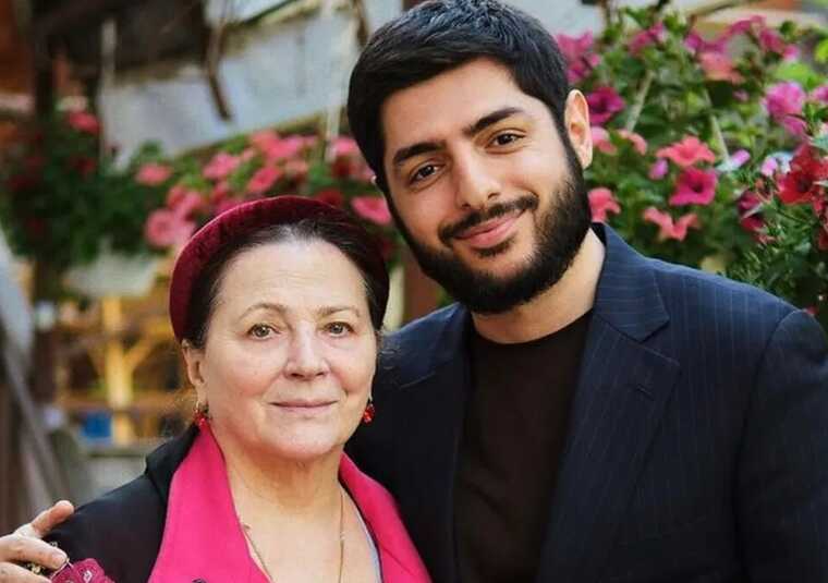 Український фотограф заплакав, згадуючи зустріч із Ніною Матвієнко