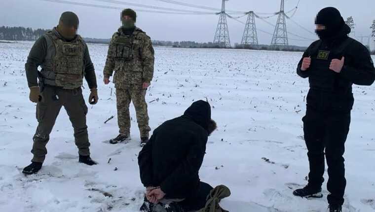 СБУ на гарячому затримала "вагнерівця", який готував удари РФ по енергооб’єктах Києва