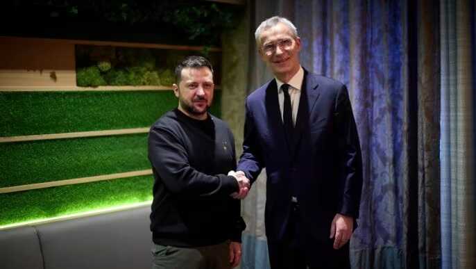 Зеленський у Давосі зустрівся зі Столтенбергом